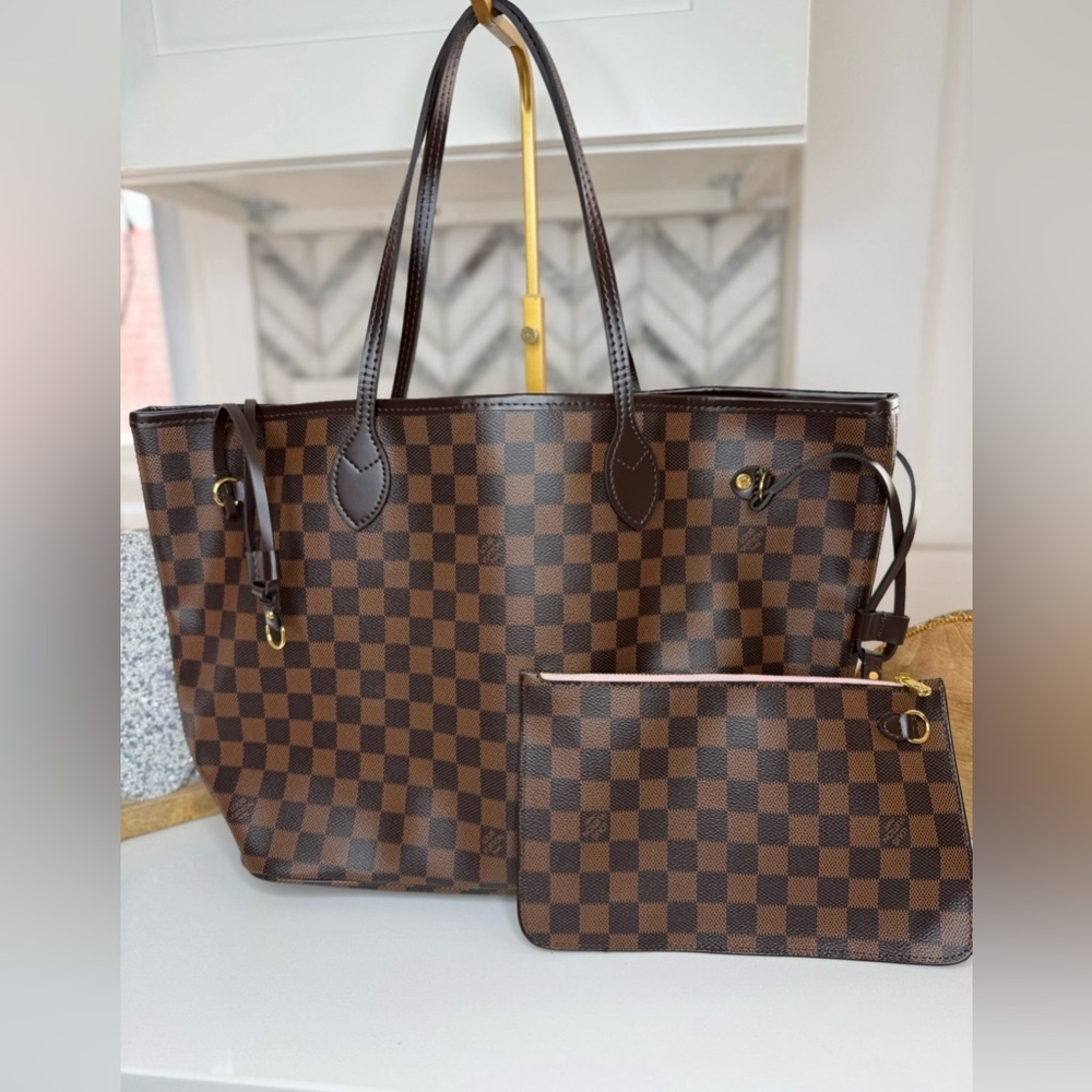 FAUX Brown Checkered Tote Bag with Pouch NEW